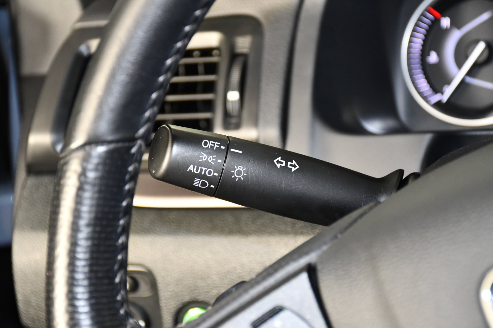Used 2023 Honda Passport EX-L image 17
