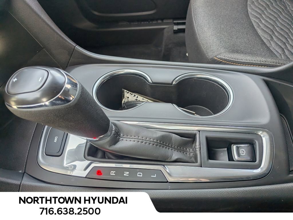 Used 2021 Chevrolet Equinox LT image 15