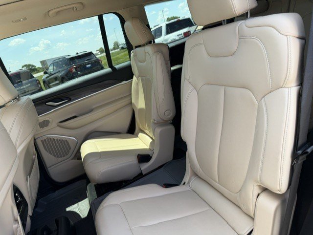 Used 2021 Jeep Grand Cherokee L Limited w/ Trailer Tow Package AWD/4WD image 26