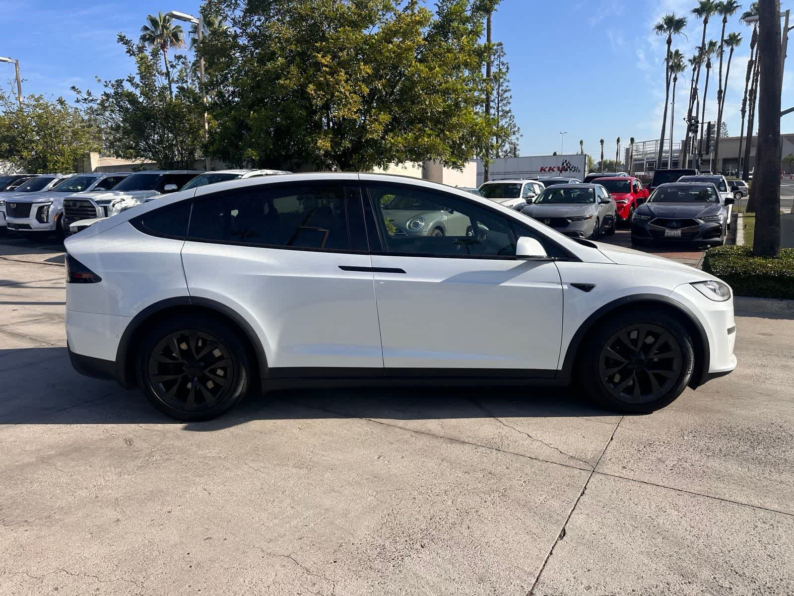 Used 2022 Tesla Model X AWD/4WD image 6