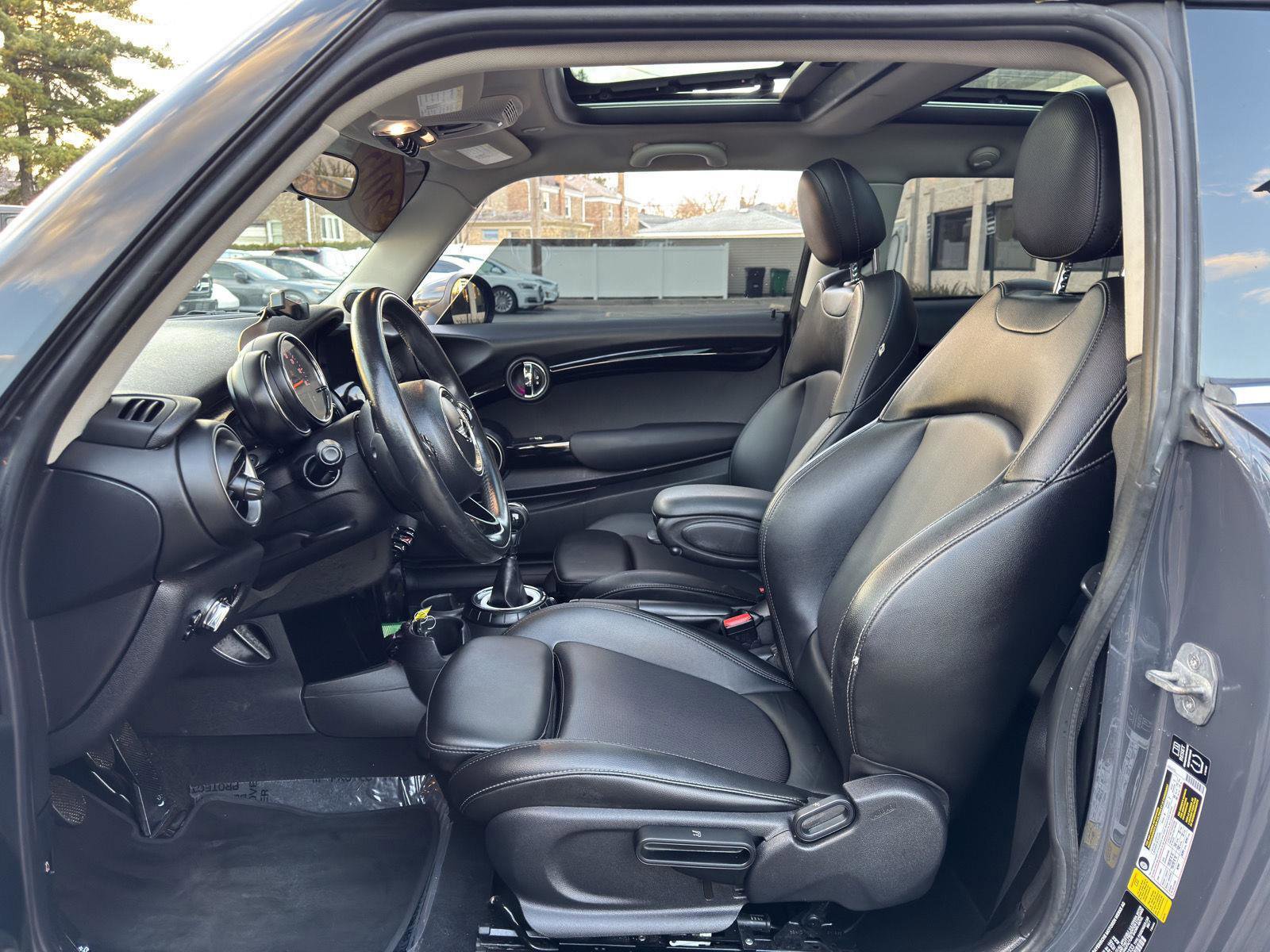 Used 2015 MINI Cooper S image 16