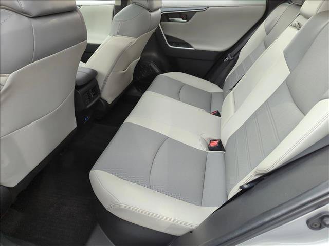 Used 2022 Toyota RAV4 Limited AWD/4WD image 19