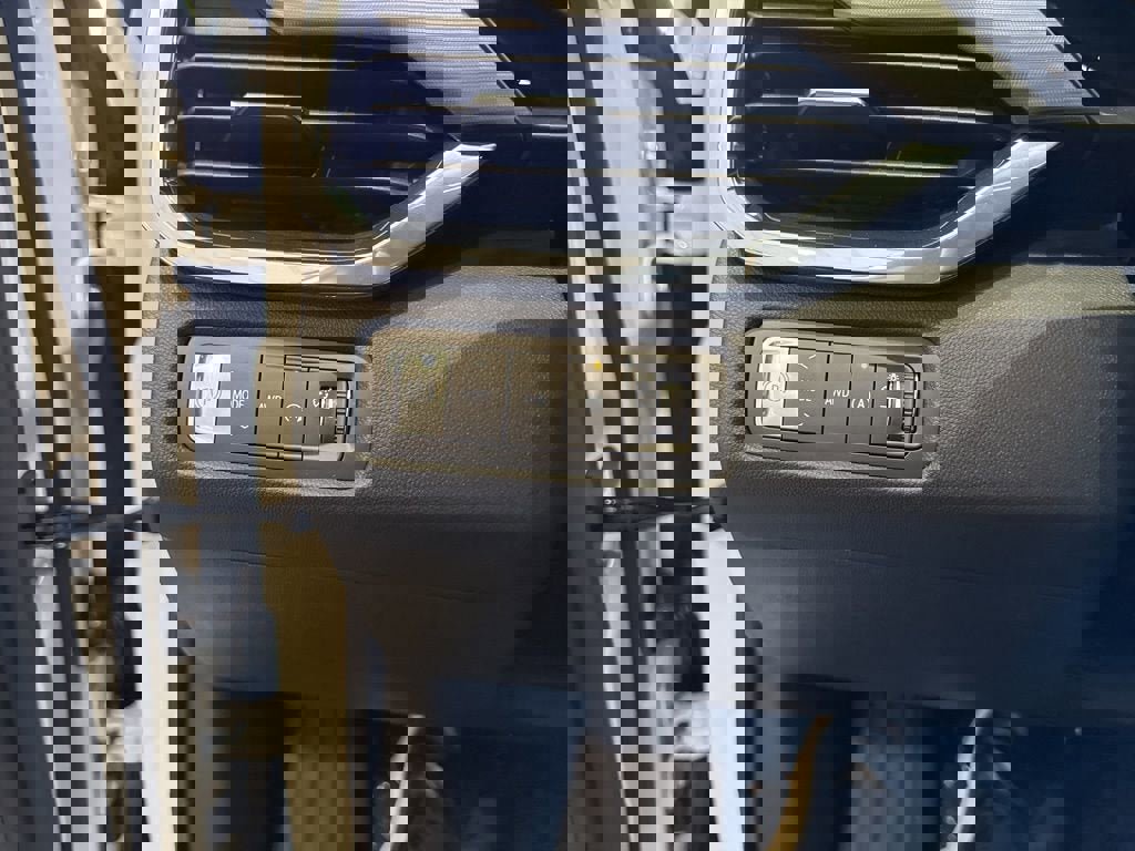 New 2025 GMC Acadia Elevation w/ Elevation Premium Package image 34