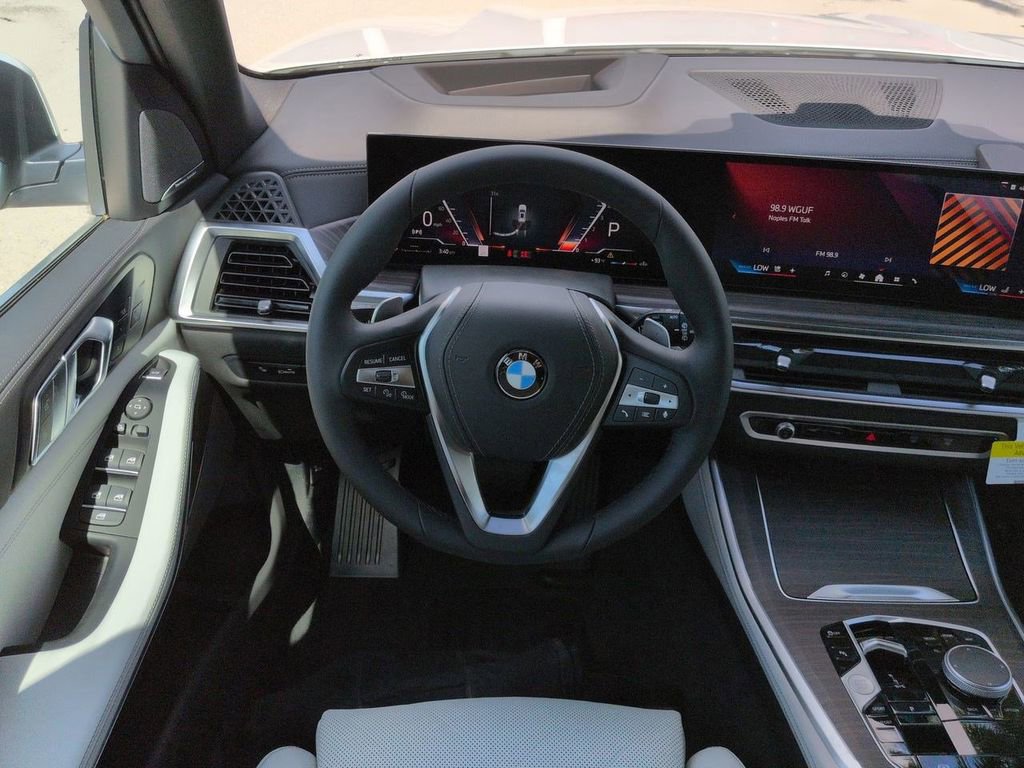 New 2026 BMW X5 xDrive40i w/ Climate Comfort Package image 16