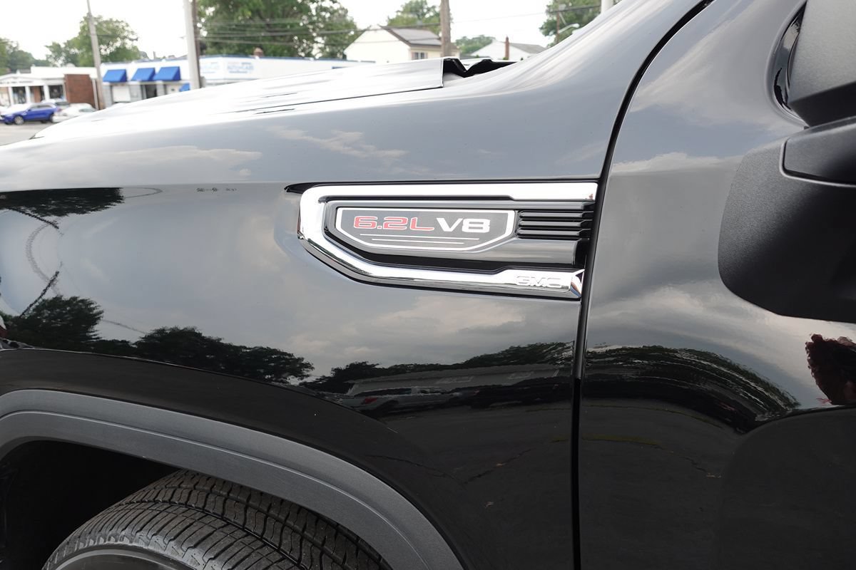 Used 2023 GMC Sierra 1500 Denali w/ Denali Reserve Package AWD/4WD image 16