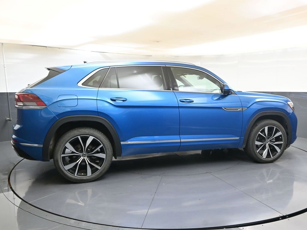 Certified 2025 Volkswagen Atlas Cross Sport SEL Premium R-Line image 6