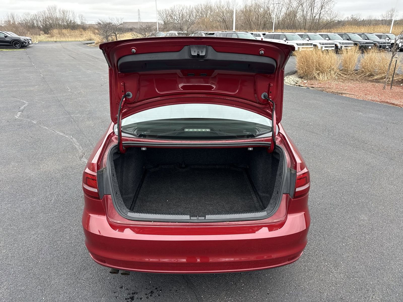 Used 2016 Volkswagen Jetta SE image 22