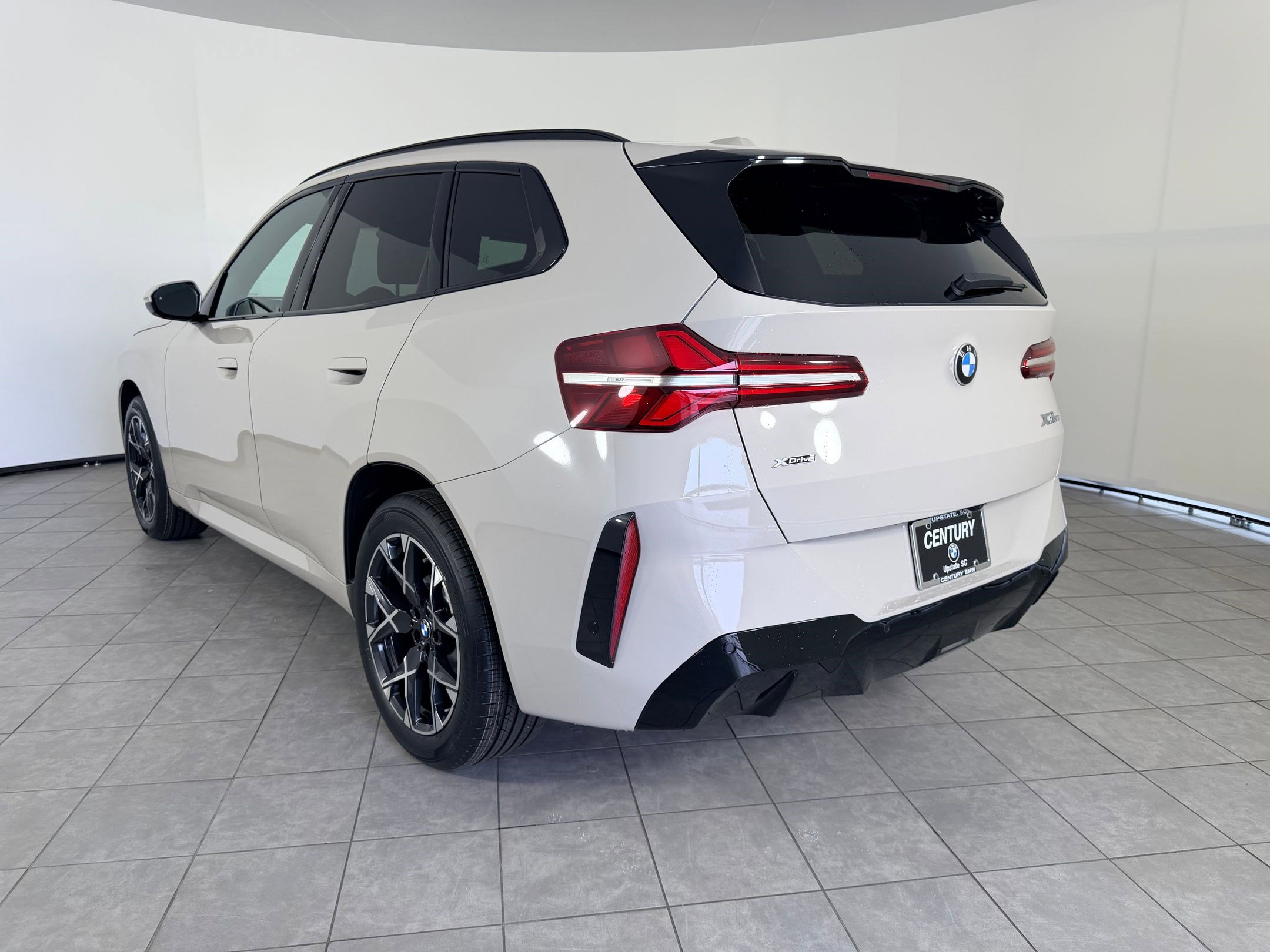 New 2026 BMW X3 xDrive30 w/ M Sport Package AWD/4WD image 3