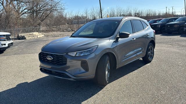 Certified 2024 Ford Escape ST-Line w/ Tech Pack #1 image 7