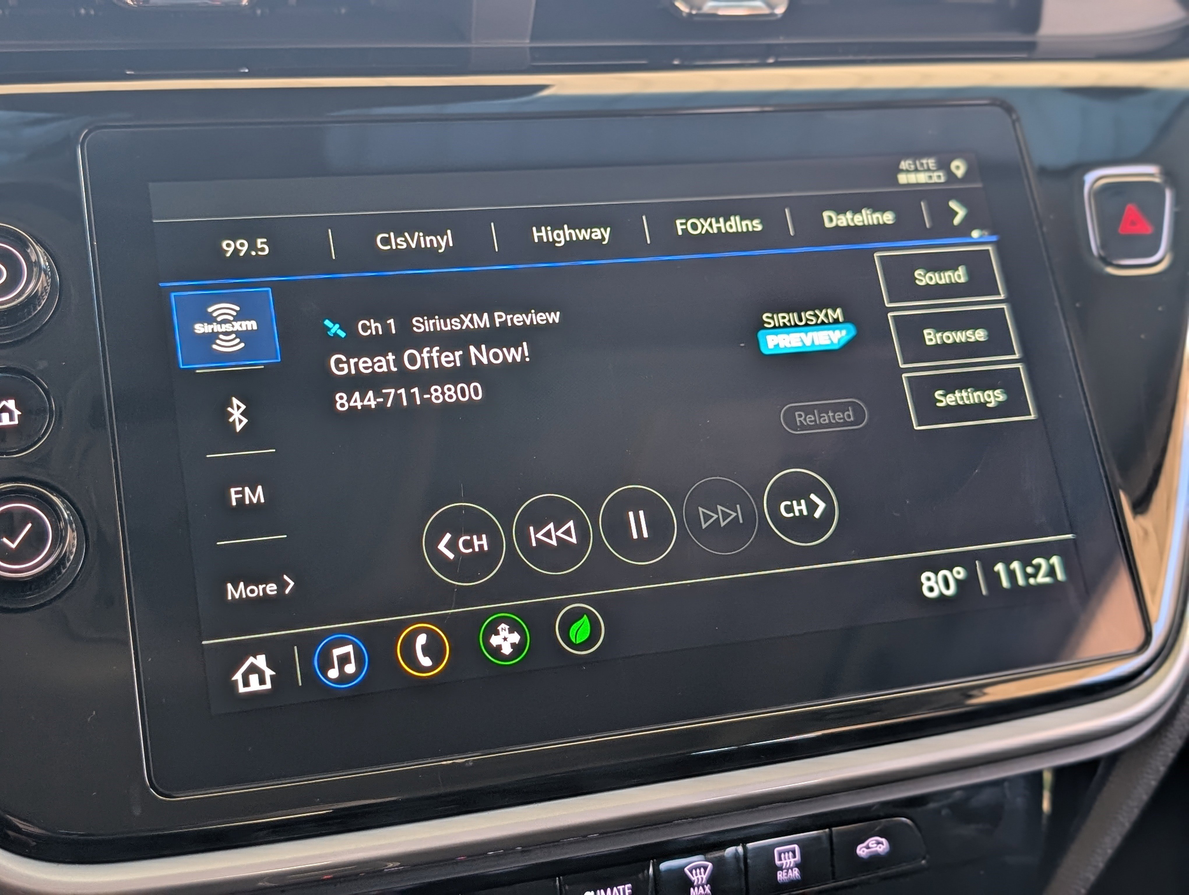 Used 2023 Chevrolet Bolt LT image 28