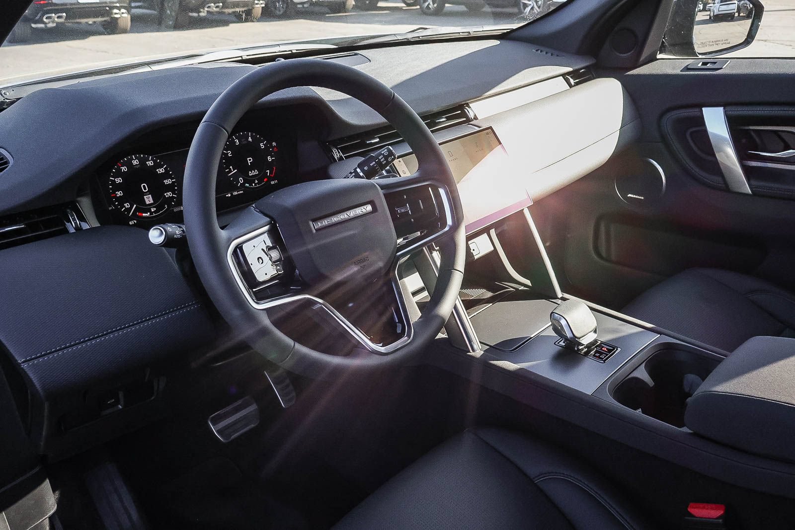 New 2026 Land Rover Discovery Sport Landmark AWD/4WD image 23