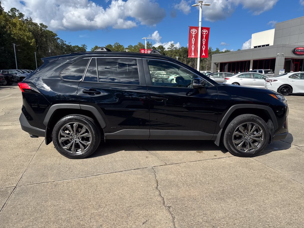 Certified 2025 Toyota RAV4 XLE Premium AWD/4WD image 8