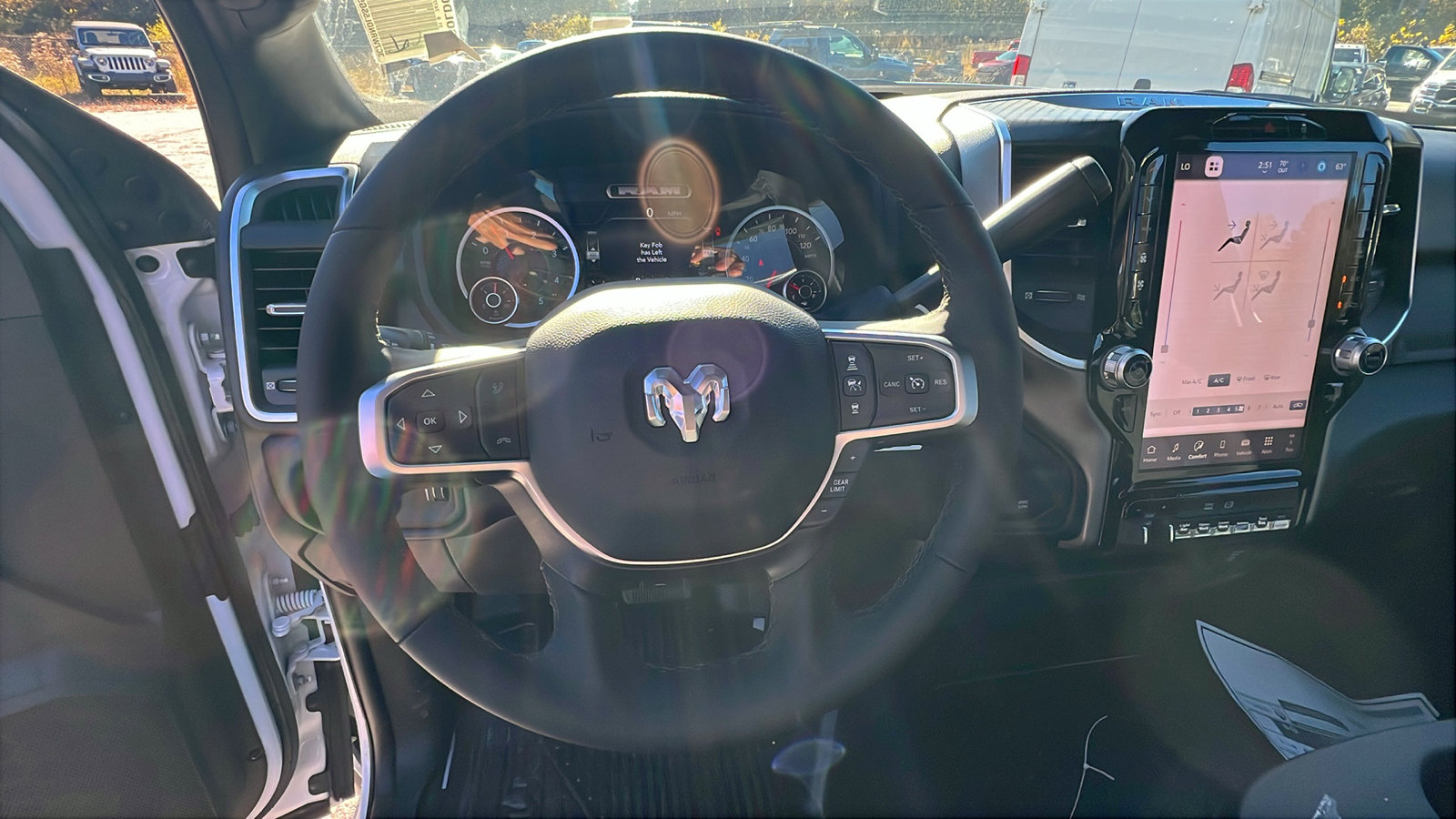 New 2025 RAM 5500 4x4 Regular Cab image 22