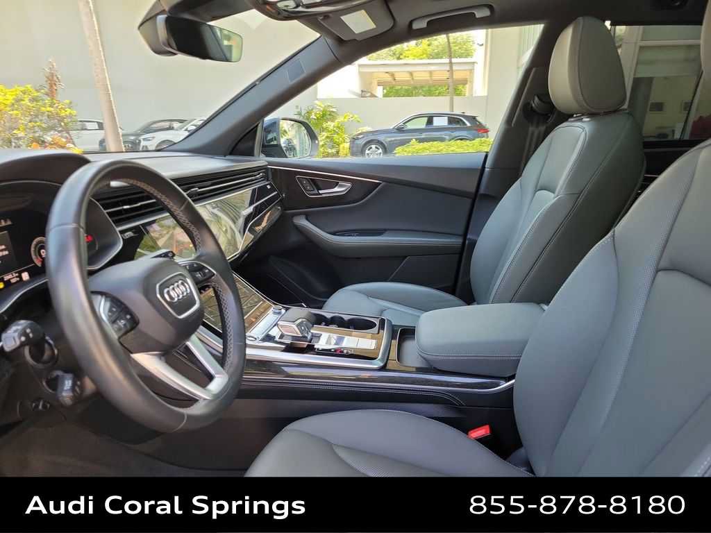Certified 2022 Audi Q8 Prestige w/ Prestige Package AWD/4WD image 19