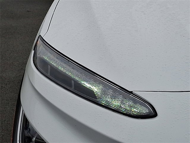 Certified 2023 Hyundai Kona SEL image 9