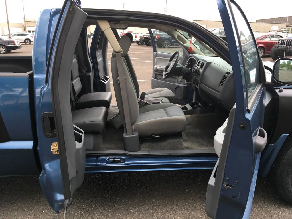 Used 2006 Dodge Dakota SLT w/ Trailer Tow Group RWD image 30