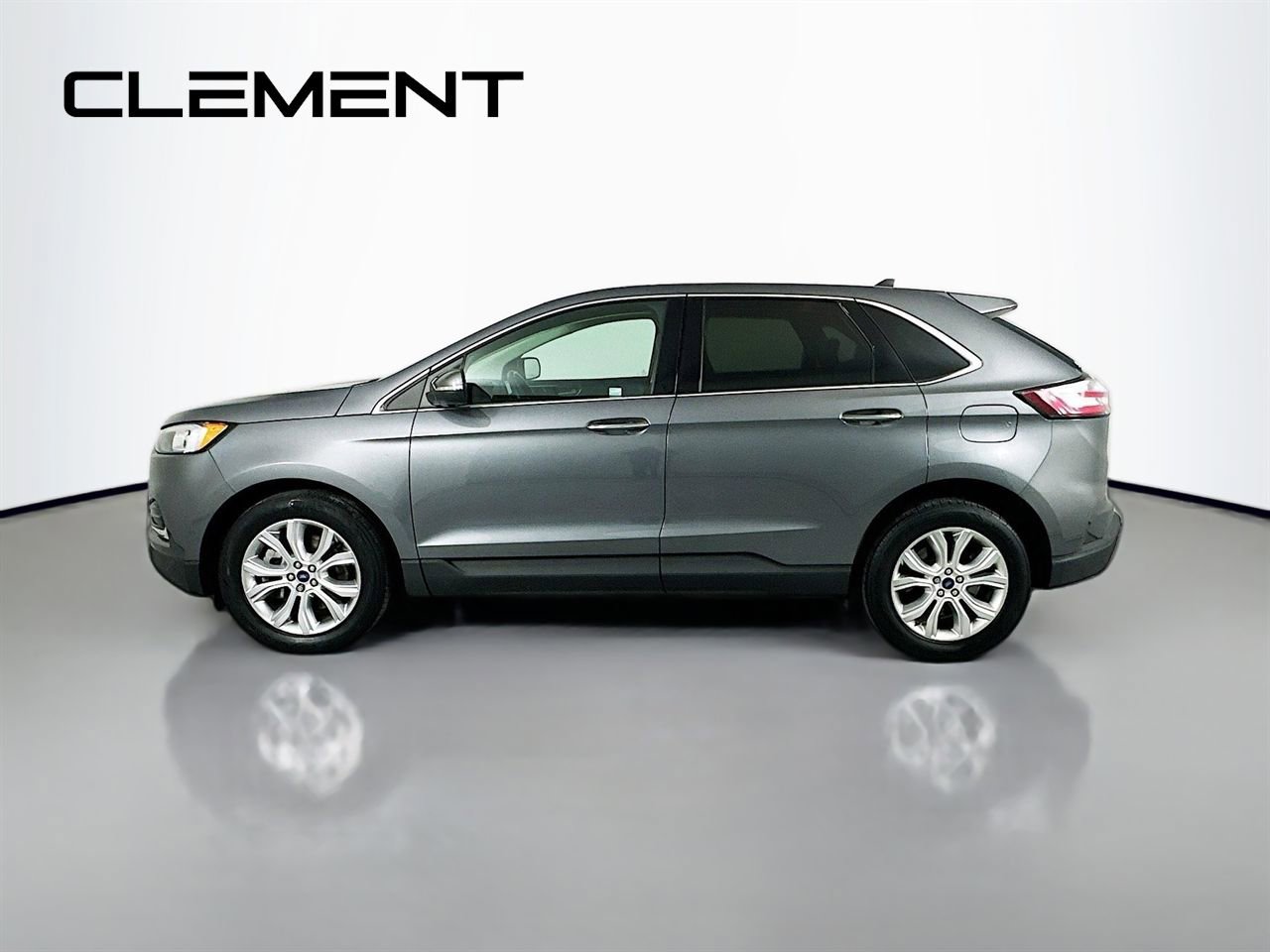 Certified 2022 Ford Edge Titanium image 6