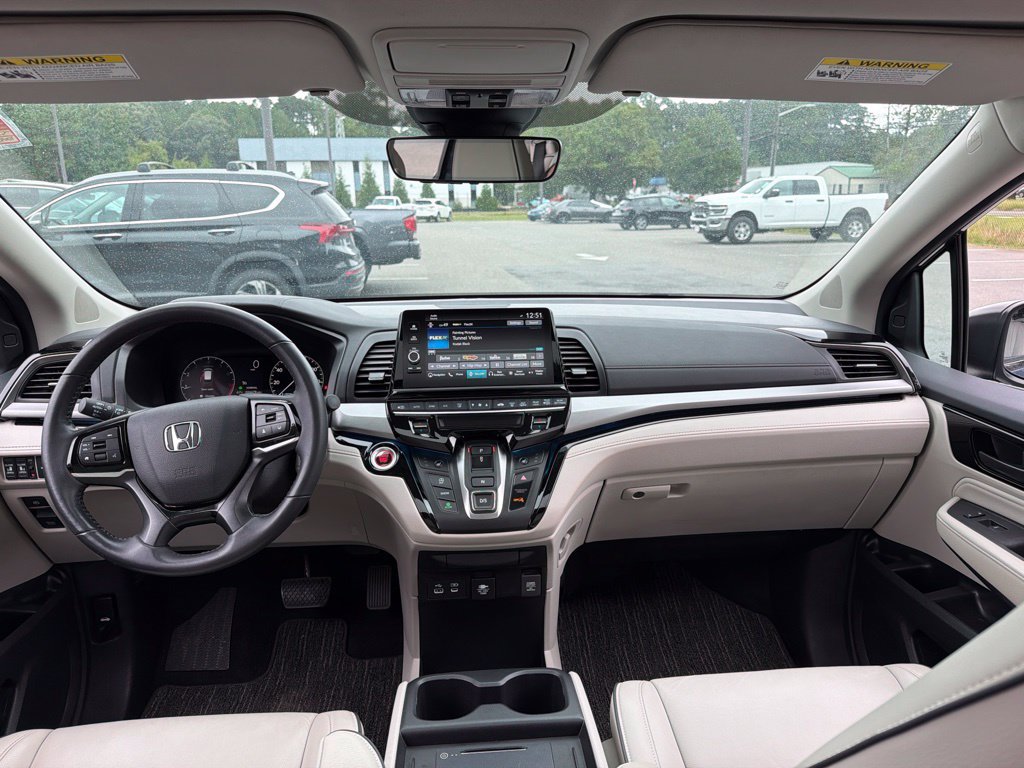 Certified 2025 Honda Odyssey Touring image 8