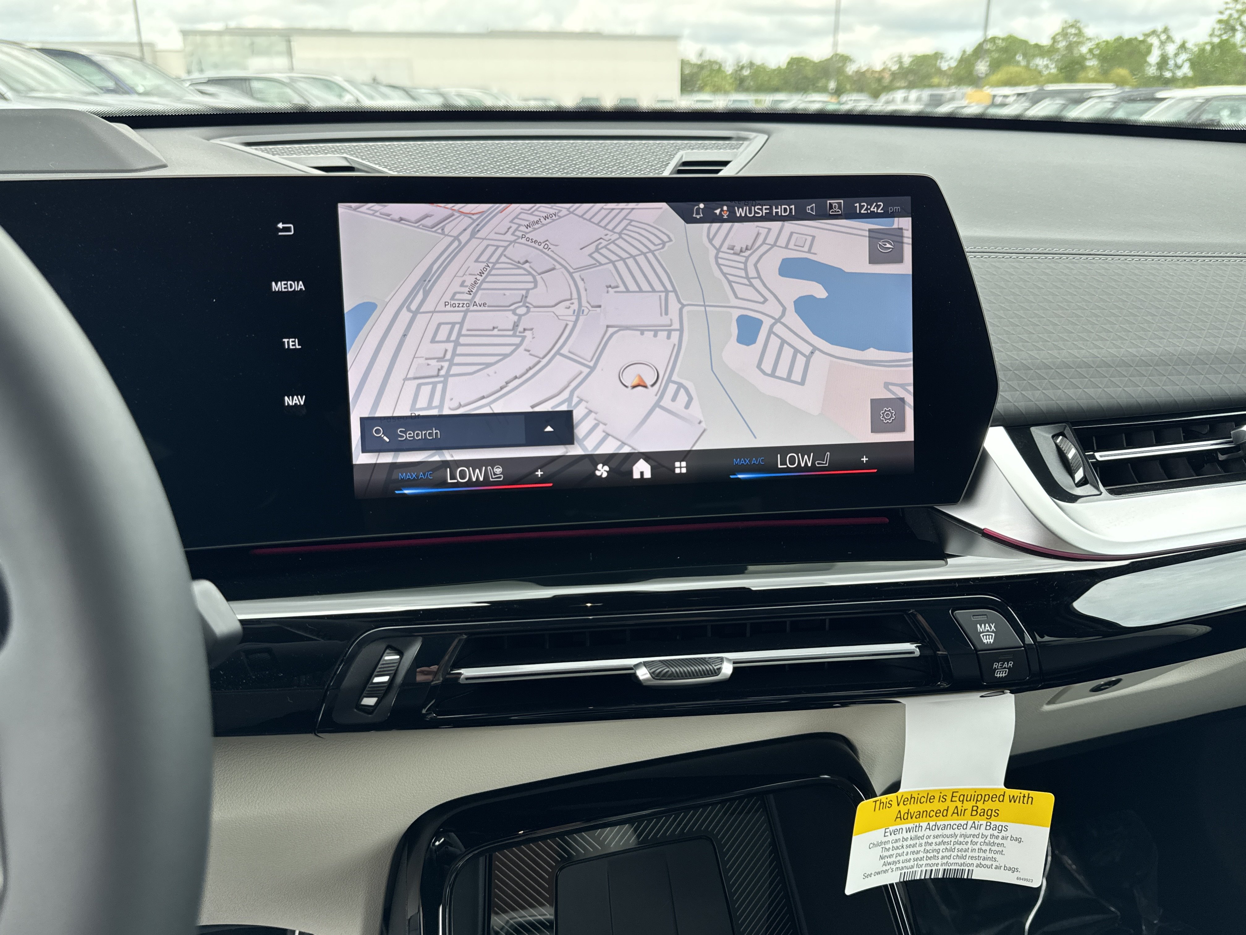 New 2026 BMW X2 xDrive28i w/ Technology Package AWD/4WD image 18