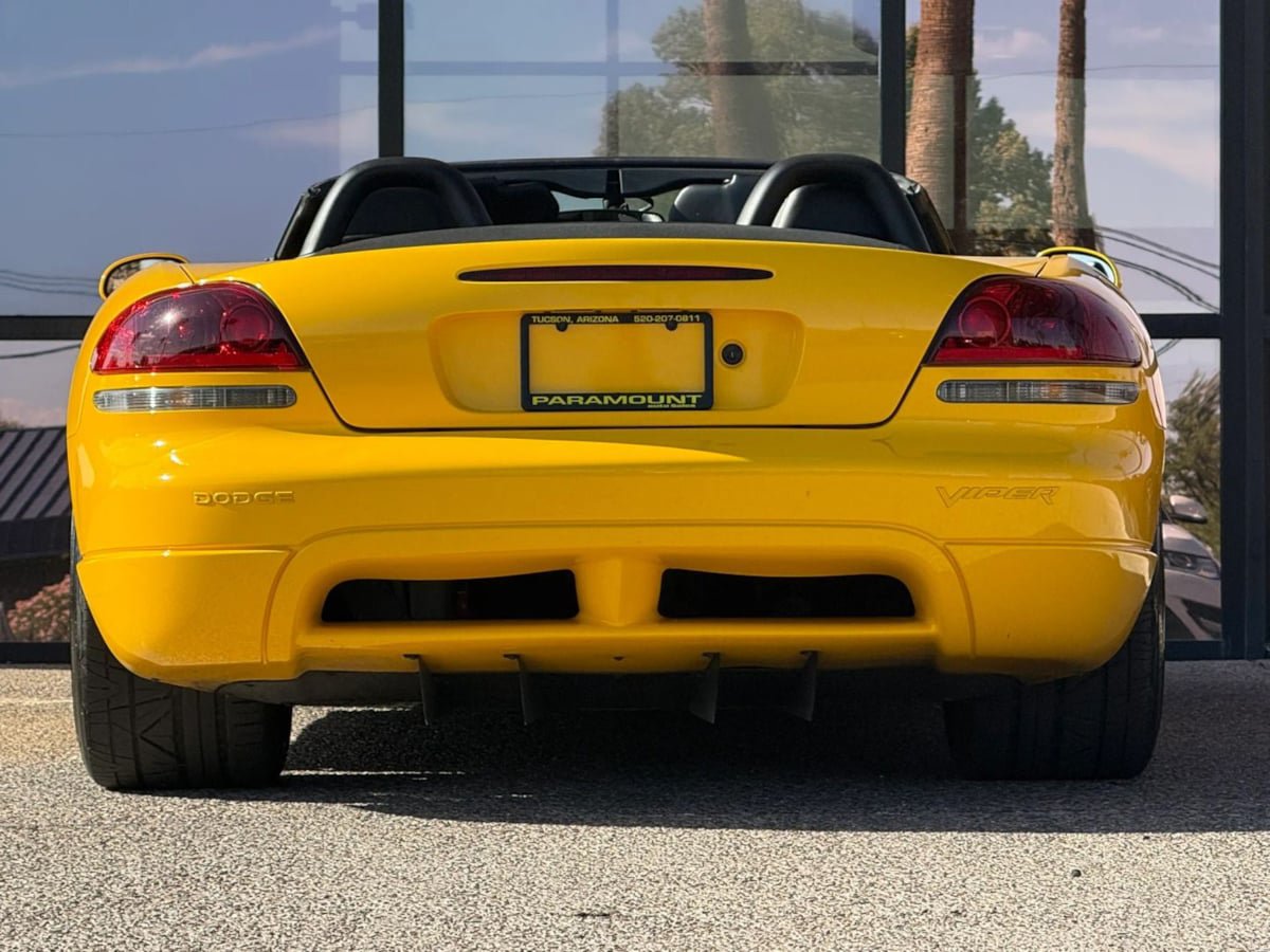 Used 2005 Dodge Viper SRT-10 RWD image 18