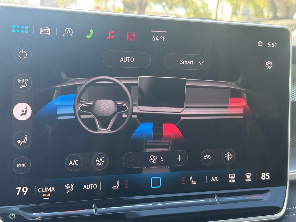 New 2026 Volkswagen Tiguan SE R-Line FWD image 15