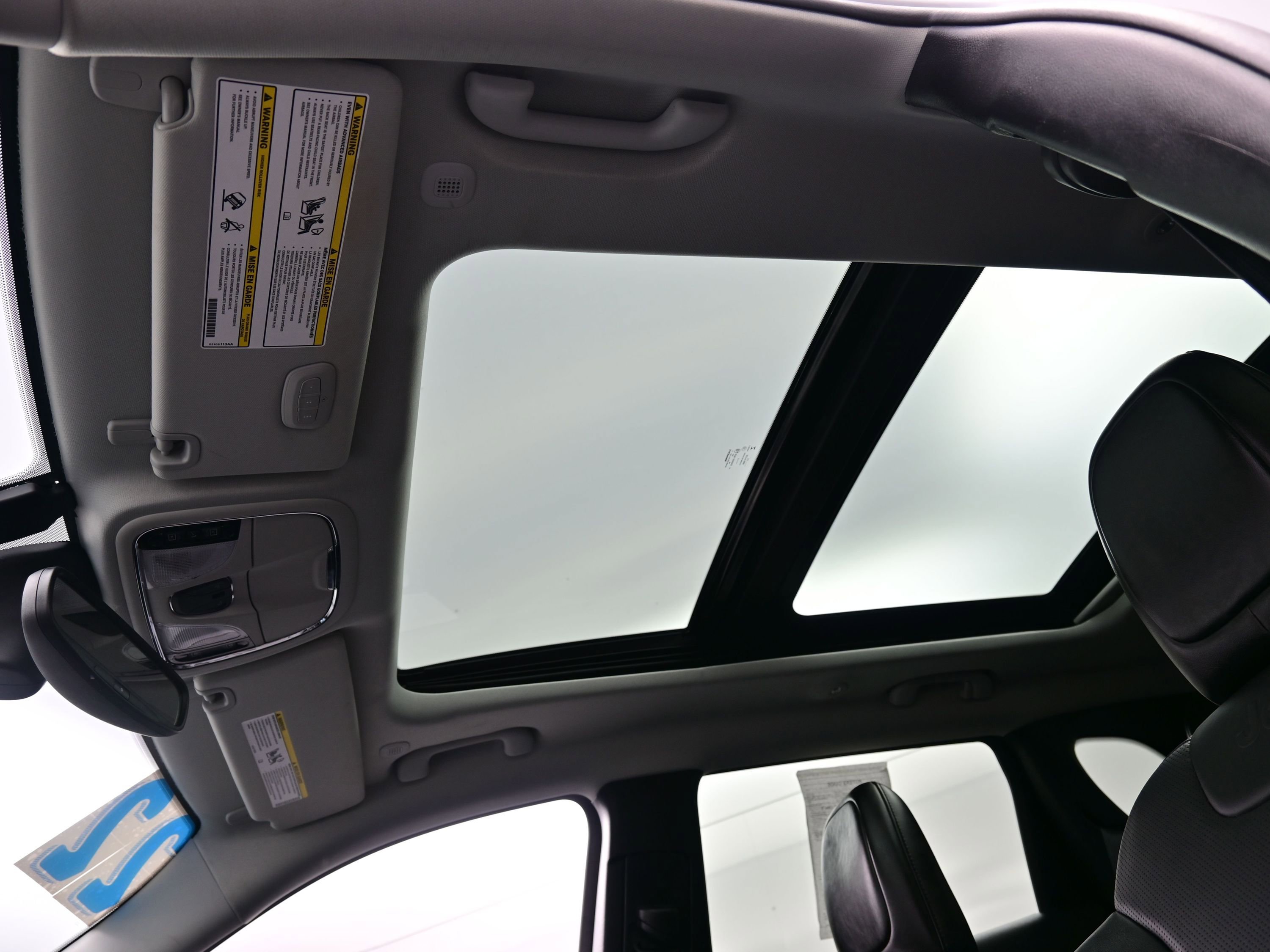 Used 2022 Jeep Cherokee Limited image 19