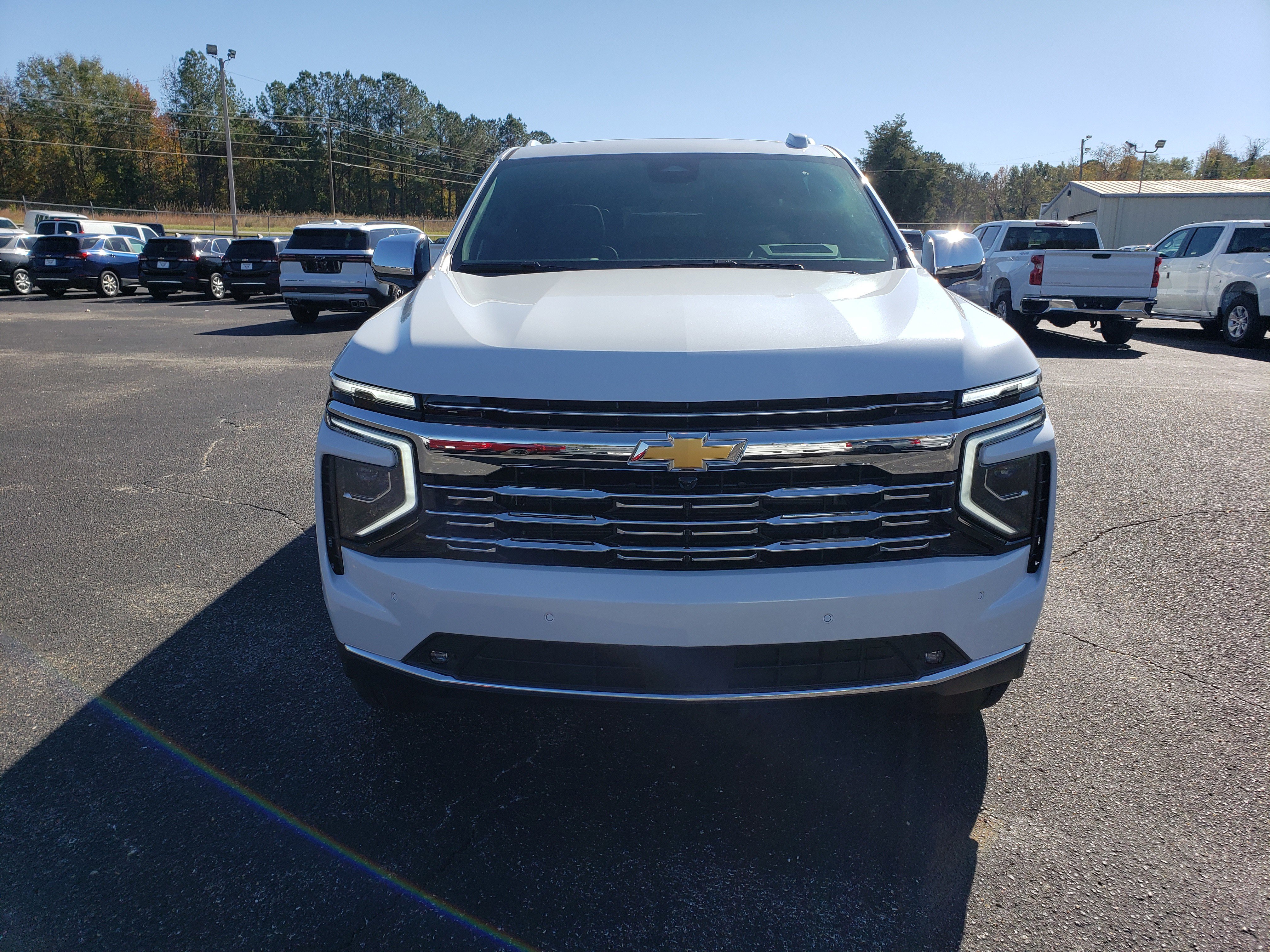New 2026 Chevrolet Suburban Premier image 6