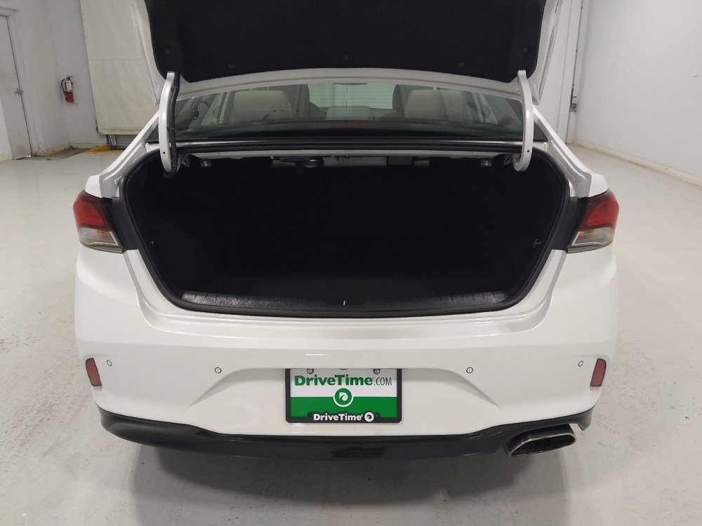 Used 2018 Hyundai Sonata Limited w/ Limited Ultimate Package 03 FWD image 29