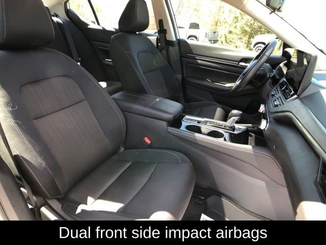 Certified 2024 Nissan Altima 2.5 SV w/ SV Premium Package AWD/4WD image 28