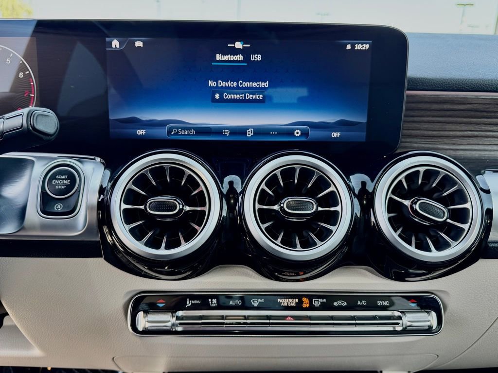 Certified 2026 Mercedes-Benz GLB 250 image 28