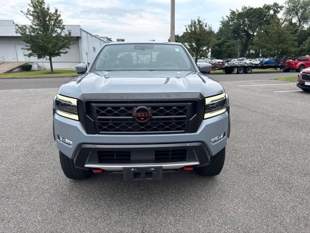 Used 2022 Nissan Frontier PRO-4X AWD/4WD image 3