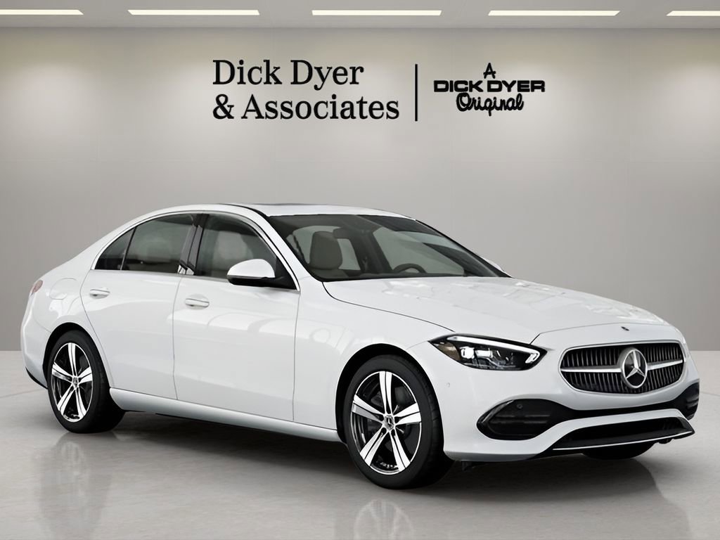 Used 2025 Mercedes-Benz C 300 Sedan image 37