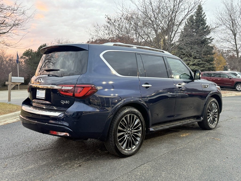 Used 2024 INFINITI QX80 Premium Select w/ Cargo Package image 14