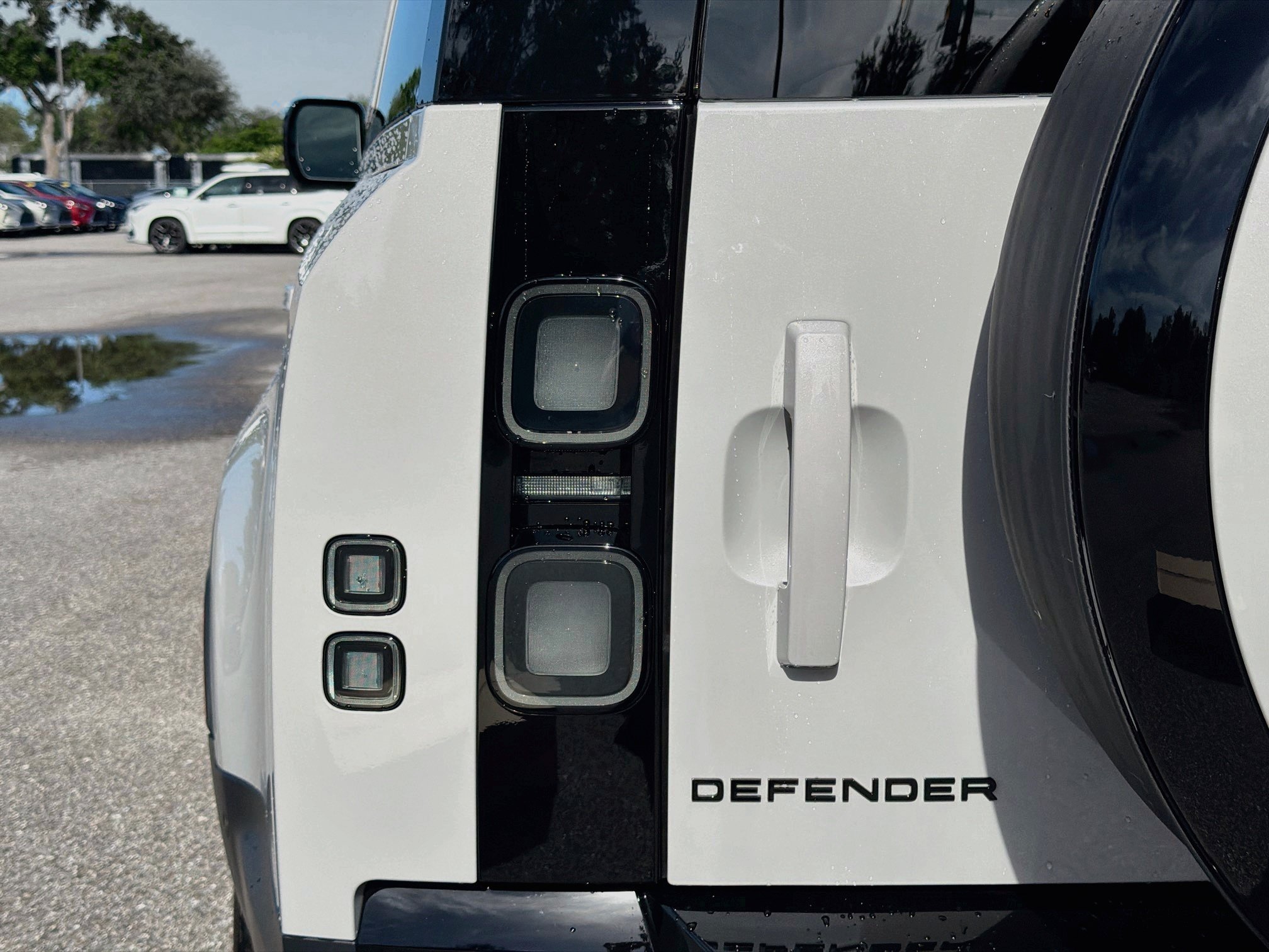 New 2026 Land Rover Defender 130 S AWD/4WD image 10