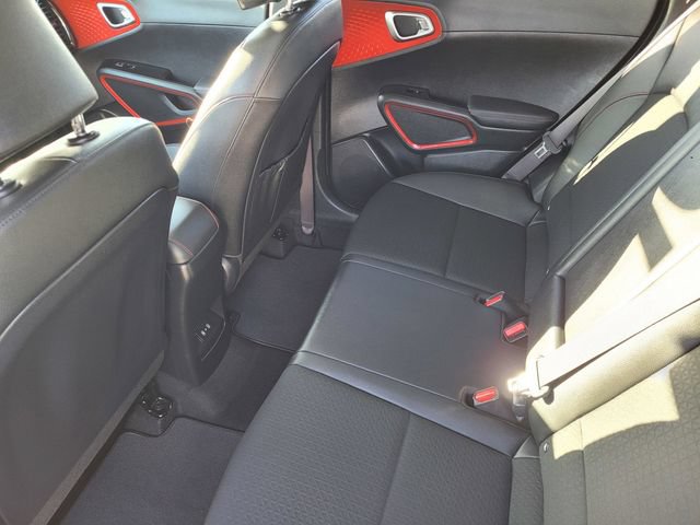 Used 2023 Kia Soul GT-Line FWD image 10