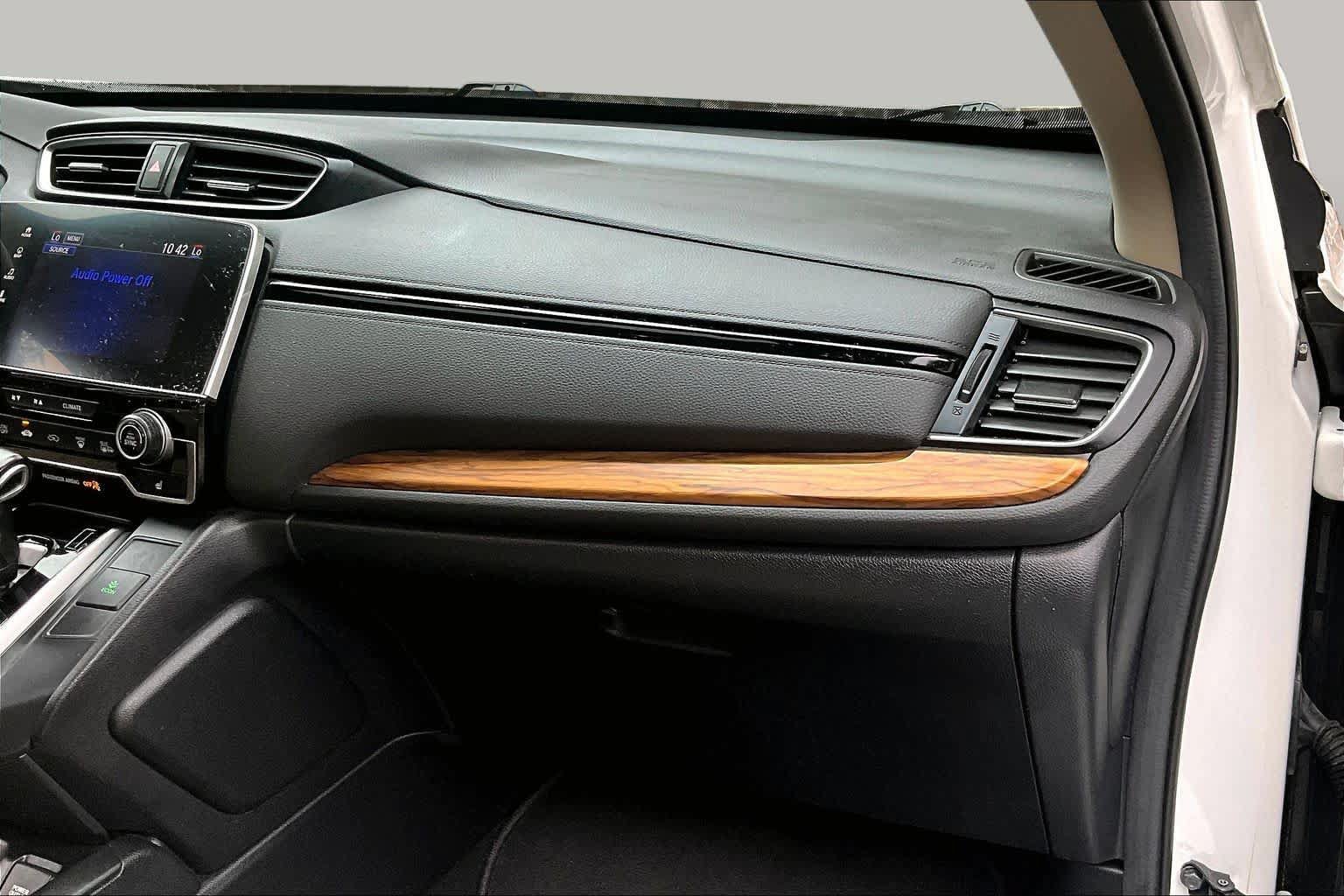 Used 2018 Honda CR-V Touring image 19