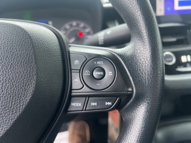Used 2024 Toyota Corolla LE image 33