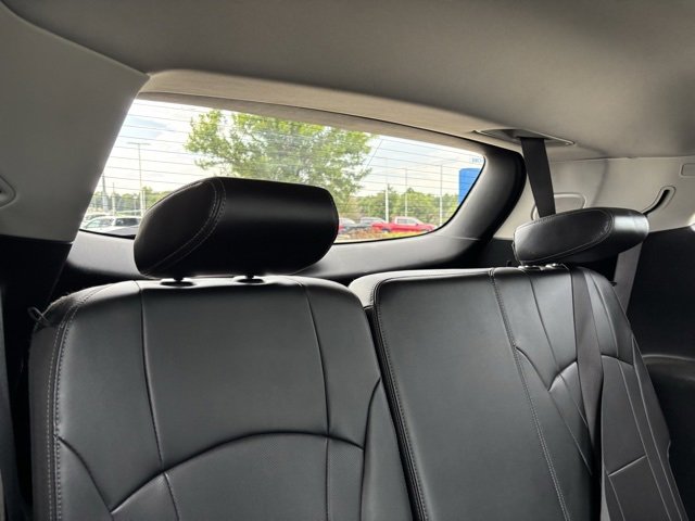 Used 2021 Buick Enclave Avenir w/ Avenir Technology Package image 30