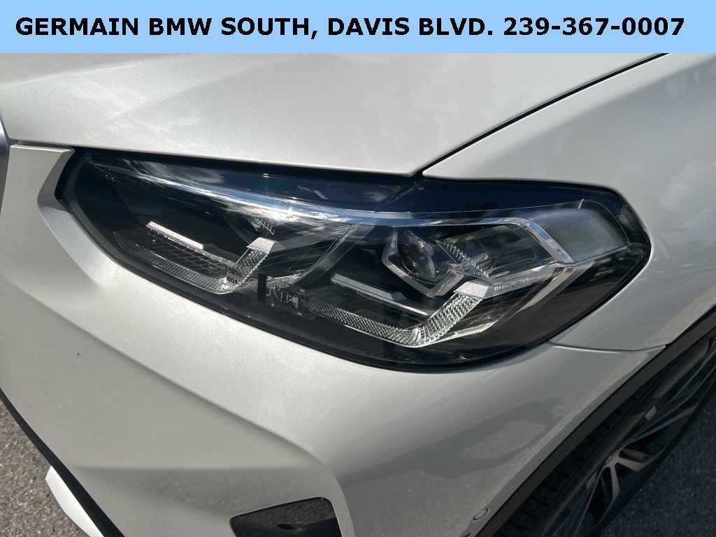 Certified 2023 BMW X4 xDrive30i w/ Premium Package image 11