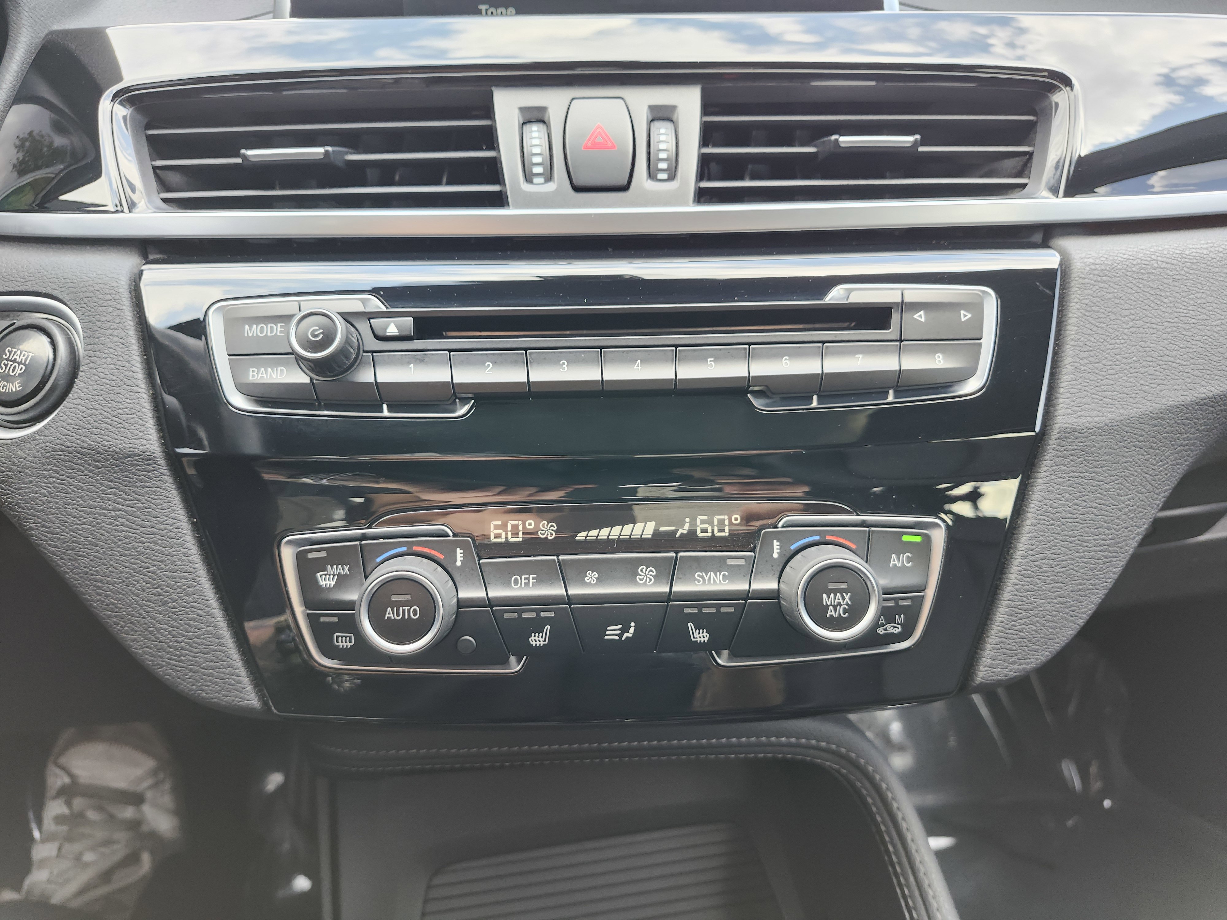 Used 2018 BMW X1 xDrive28i AWD/4WD image 34