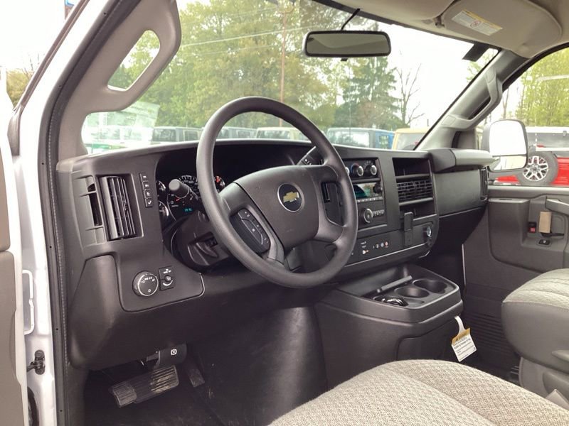 New 2026 Chevrolet Express 2500 w/ Driver Convenience Package RWD image 21