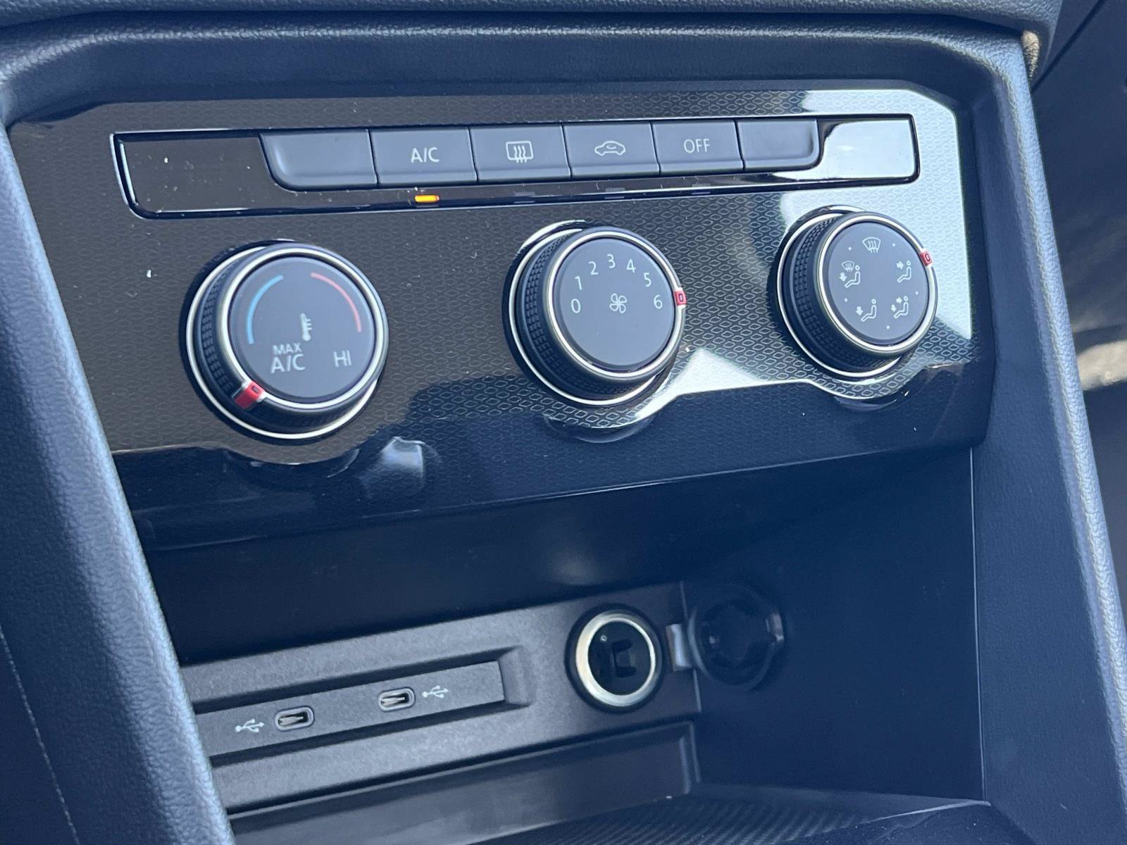 New 2026 Volkswagen Taos S FWD image 19