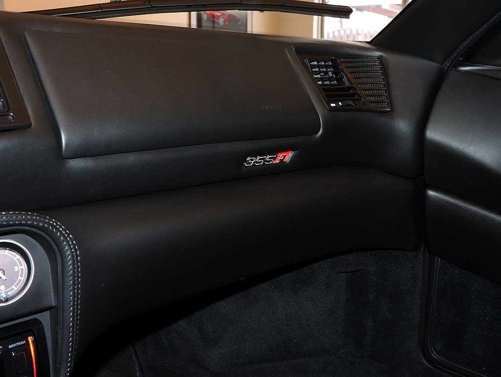 Used 1998 Ferrari F355 Berlinetta image 88