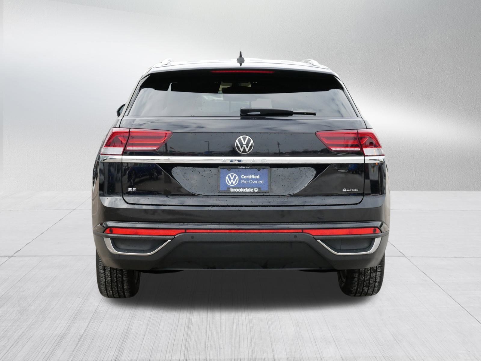 Certified 2023 Volkswagen Atlas Cross Sport SE image 6