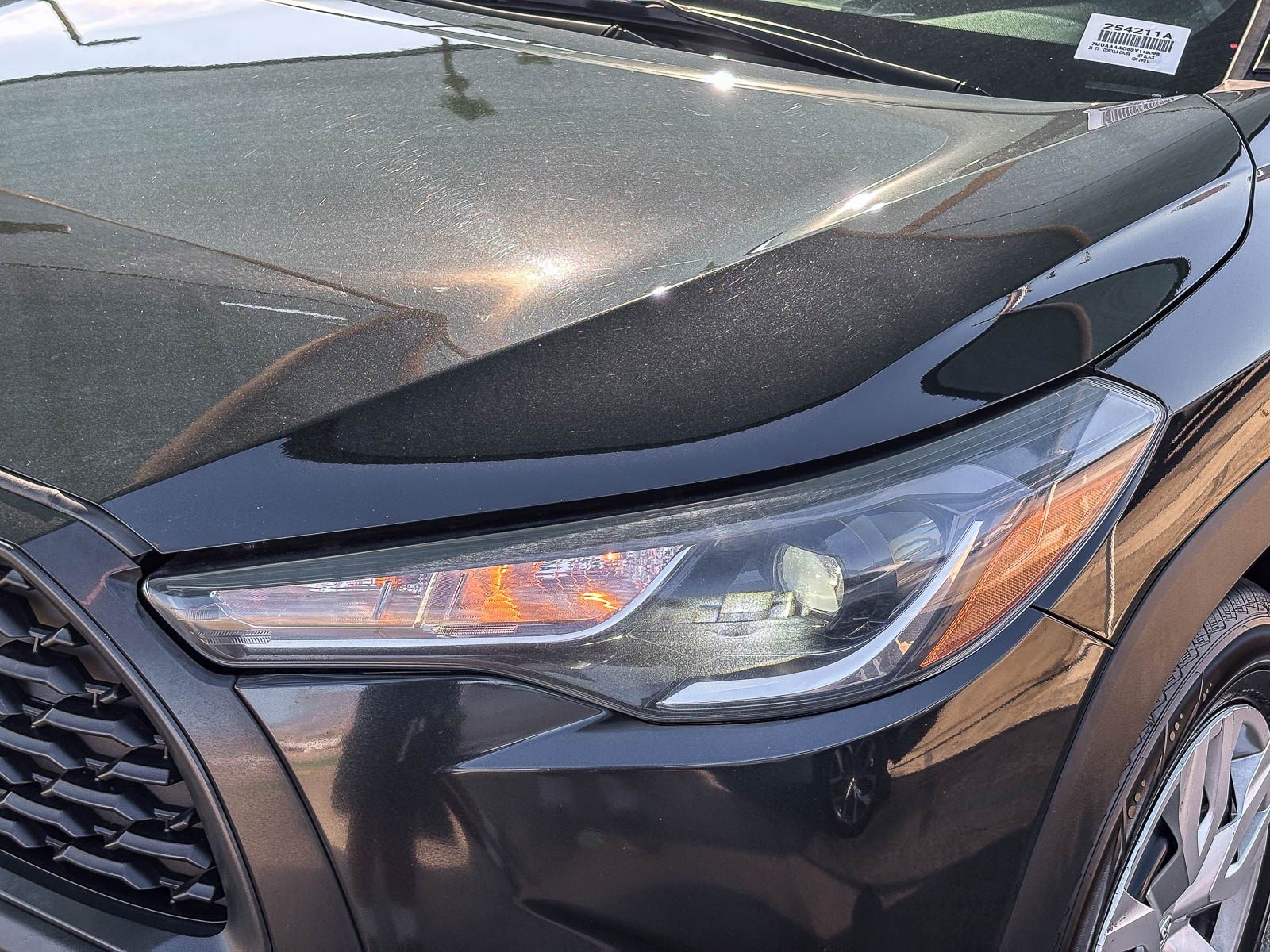 Certified 2025 Toyota Corolla Cross L FWD image 9