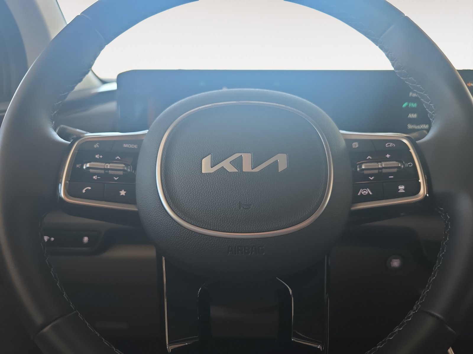 Certified 2026 Kia Carnival EX FWD image 11