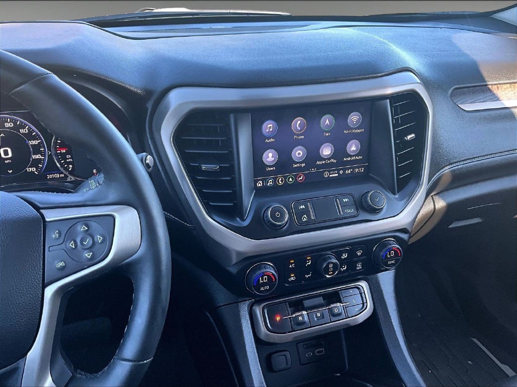 Used 2023 GMC Acadia Denali w/ Denali Ultimate Package AWD/4WD image 18