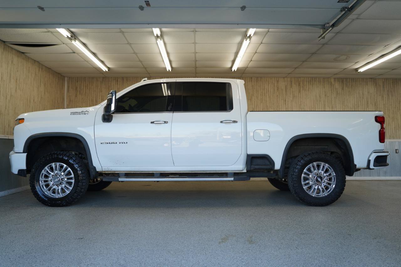 Used 2020 Chevrolet Silverado 2500 High Country w/ Z71 Off-Road Package AWD/4WD image 5
