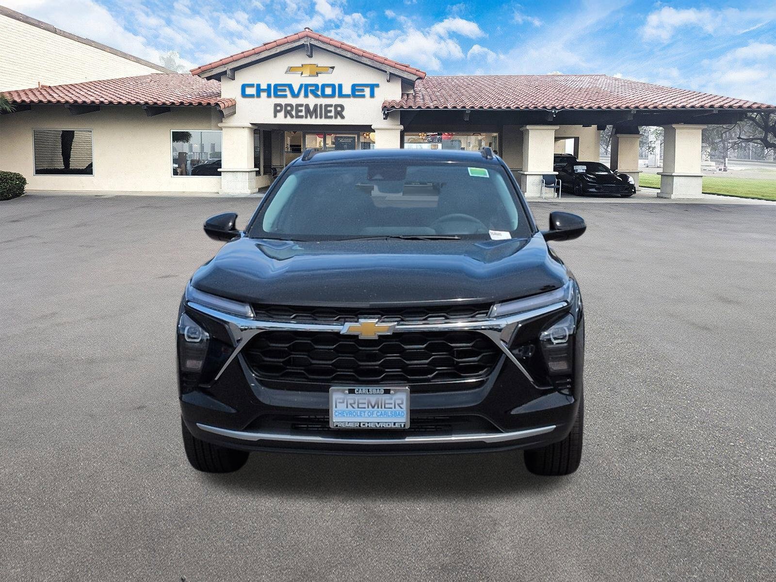 New 2026 Chevrolet Trax LT w/ Driver Confidence Package FWD image 3