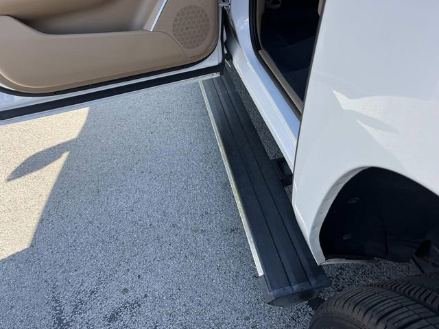 Used 2018 Cadillac Escalade ESV Platinum AWD/4WD image 11